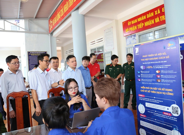 Đắk Lắk quyết tâm tạo đột phá trong chuyển đổi số