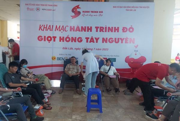 Công đoàn Sở Khoa học và Công nghệ tham gia Chương trình Hành trình Đỏ lần thứ XI - Giọt hồng Tây Nguyên năm 2023 
