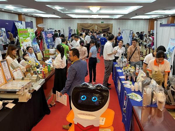 Hơn 200 gian hàng công nghệ tại Techfest 2023