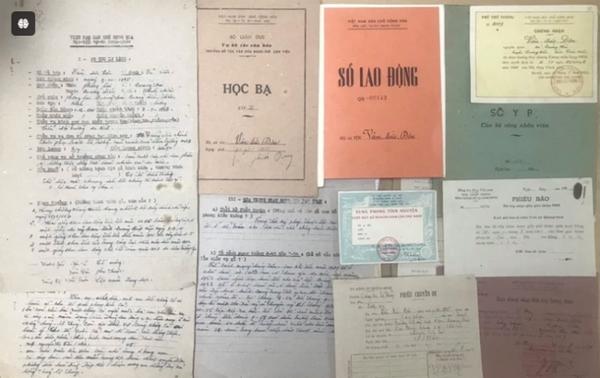 Trao trả hồ sơ, kỷ vật cán bộ đi B tỉnh Đắk Lắk