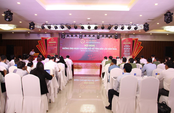 Hội nghị hưởng ứng Ngày Chuyển đổi số tỉnh Đắk Lắk năm 2024