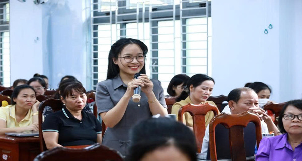 Xã Hòa Phú tập huấn chuyển đổi số, tập trung vào trí tuệ nhân tạo (AI) 