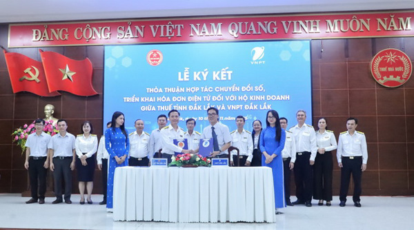 Ký kết thỏa thuận hợp tác chuyển đổi số, triển khai hóa đơn điện tử đối với hộ kinh doanh