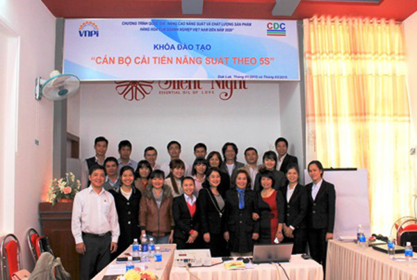 Đào tạo chuyên gia và cán bộ chuyên môn về cải tiến năng suất