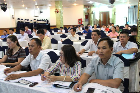Các học viên tham dự lớp 1 khóa tập huấn