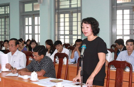 Đại diện Tập đoàn cà phê Trung Nguyên tham gia ý kiến tại cuộc họp  