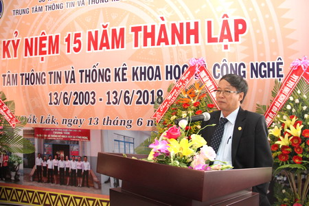 TS. Đinh Khắc Tuấn – Giám đốc Sở KH&CN phát biểu tại buổi lễ